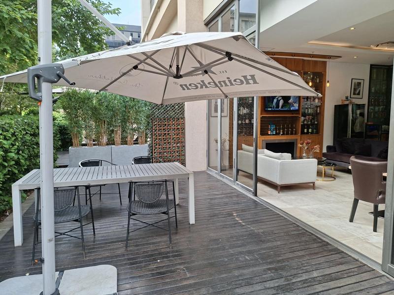 1 Bedroom Property for Sale in Sandton Gauteng