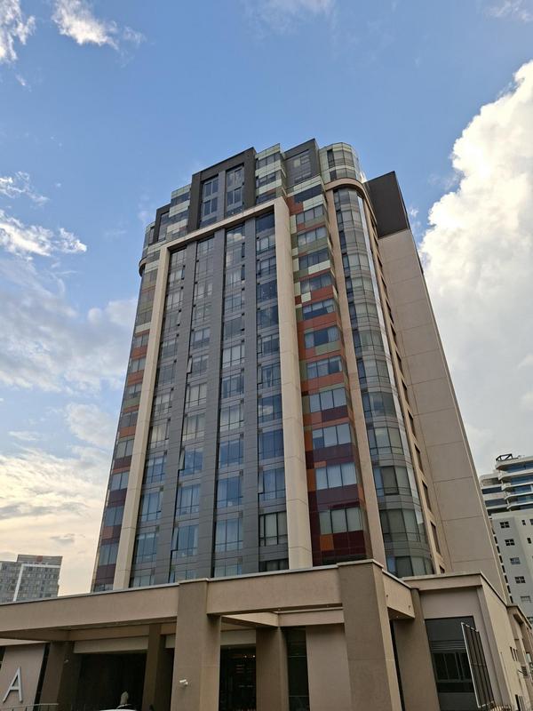 1 Bedroom Property for Sale in Sandton Gauteng