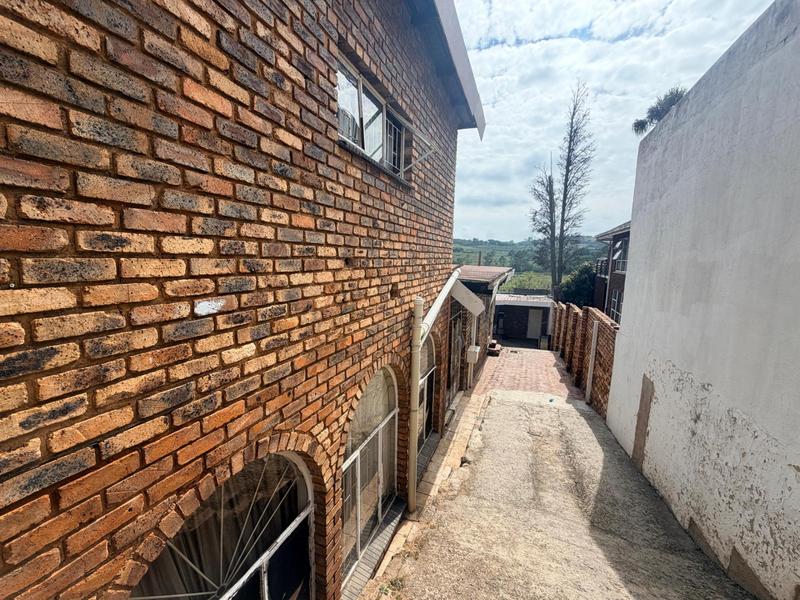 4 Bedroom Property for Sale in Laudium Gauteng
