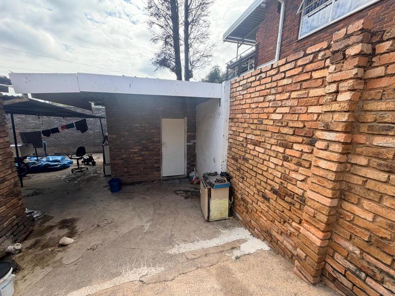 4 Bedroom Property for Sale in Laudium Gauteng
