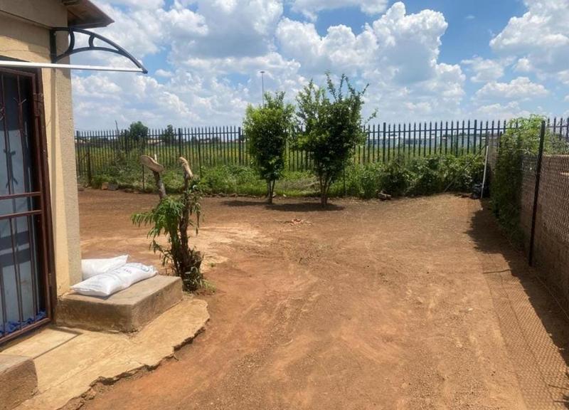 2 Bedroom Property for Sale in Soshanguve East Gauteng