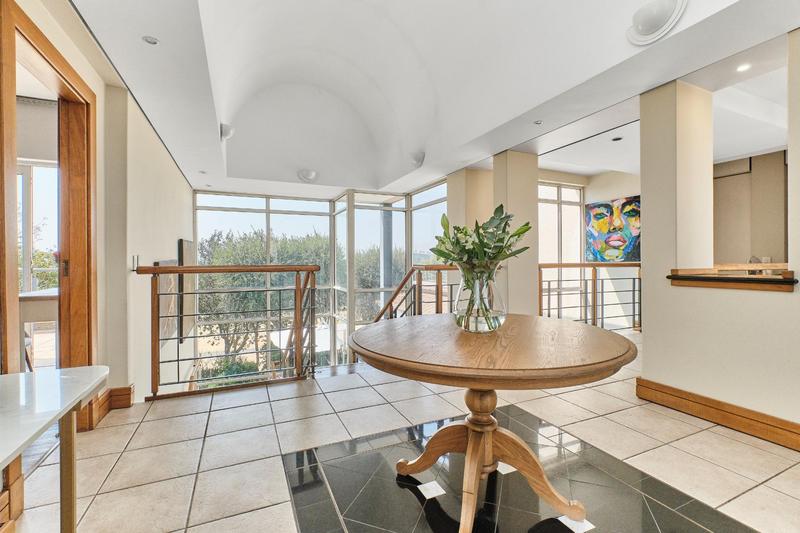 To Let 4 Bedroom Property for Rent in Dainfern Golf Estate Gauteng