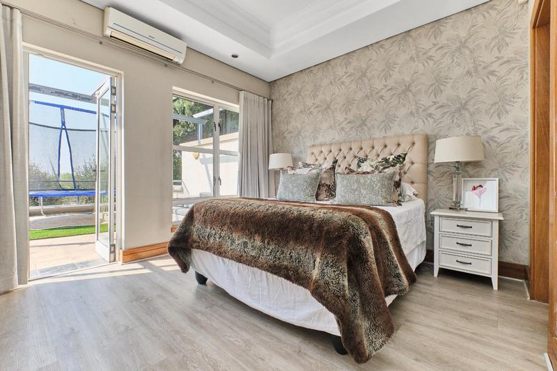 To Let 4 Bedroom Property for Rent in Dainfern Golf Estate Gauteng