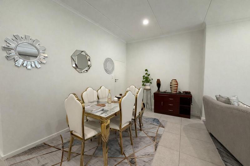 To Let 4 Bedroom Property for Rent in Morningside Gauteng