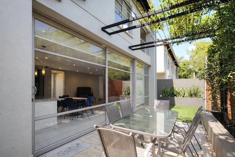 To Let 3 Bedroom Property for Rent in Menlo Park Gauteng