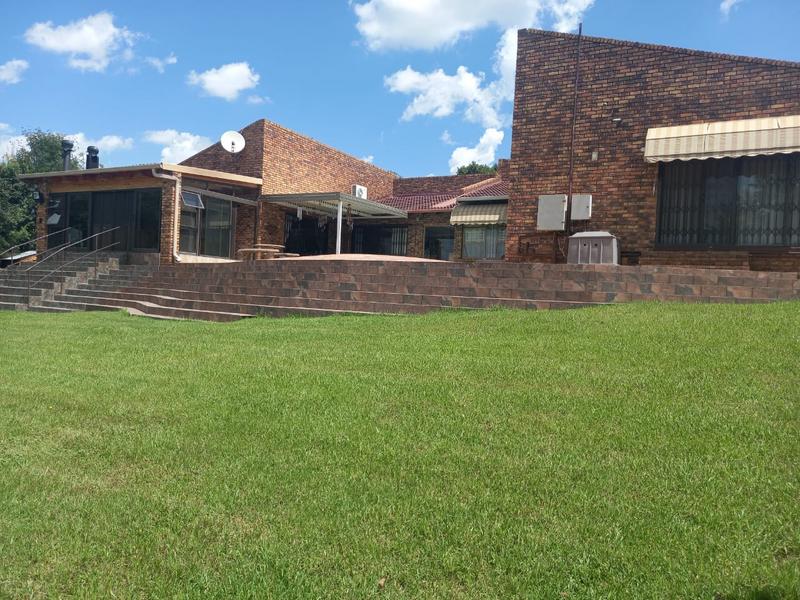 4 Bedroom Property for Sale in Three Rivers East Gauteng