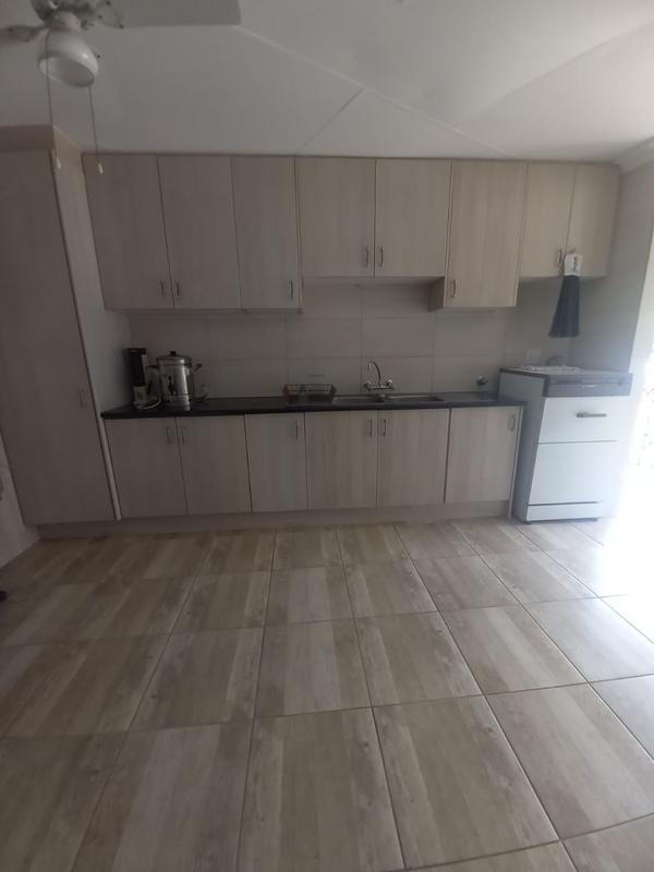 4 Bedroom Property for Sale in Three Rivers East Gauteng