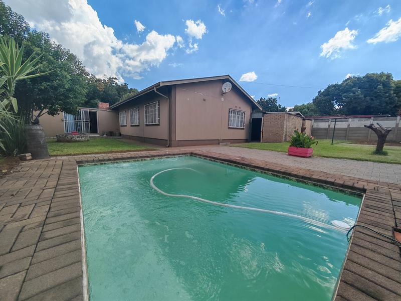 3 Bedroom Property for Sale in Vanderbijlpark SE 1 Gauteng