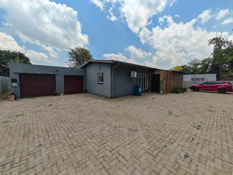 4 Bedroom Property for Sale in Vanderbijlpark SW 1 Gauteng