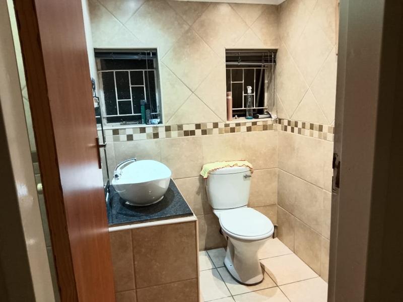 4 Bedroom Property for Sale in Vanderbijlpark SW 1 Gauteng
