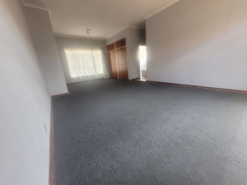 4 Bedroom Property for Sale in Casseldale Gauteng