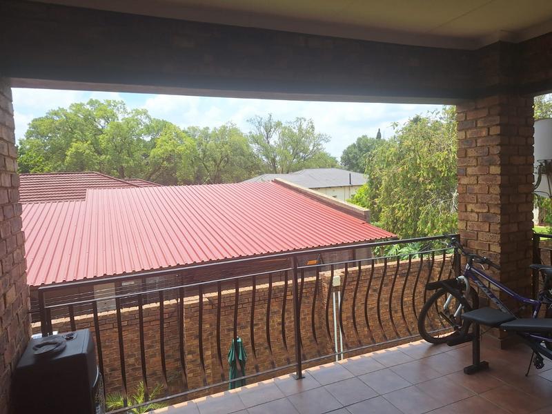 To Let 2 Bedroom Property for Rent in Dalview Gauteng