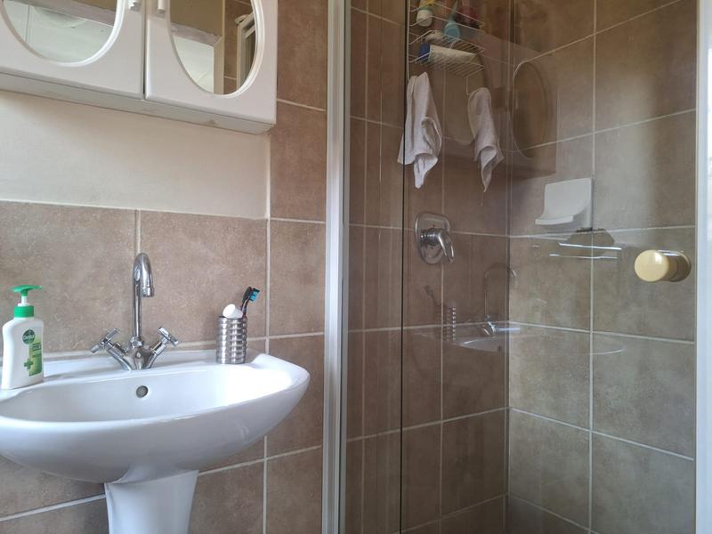 To Let 2 Bedroom Property for Rent in Dalview Gauteng