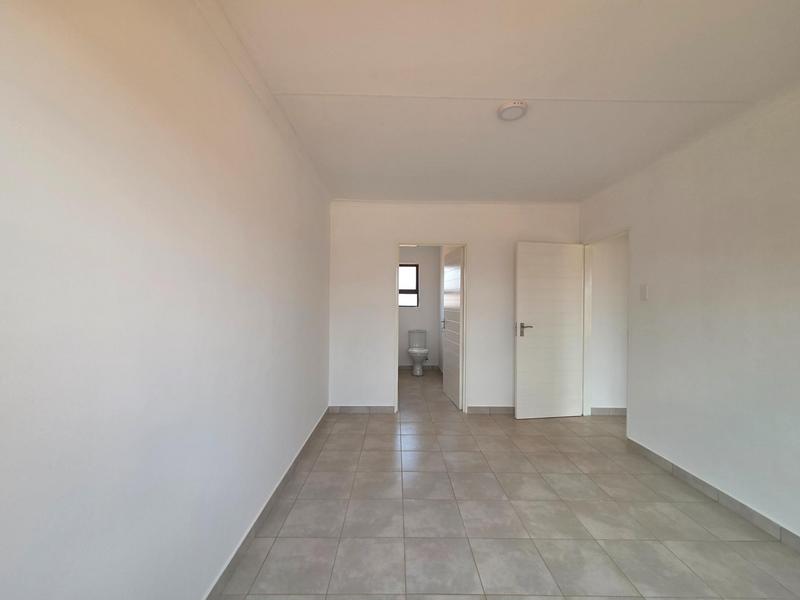 3 Bedroom Property for Sale in Windmill Park Gauteng