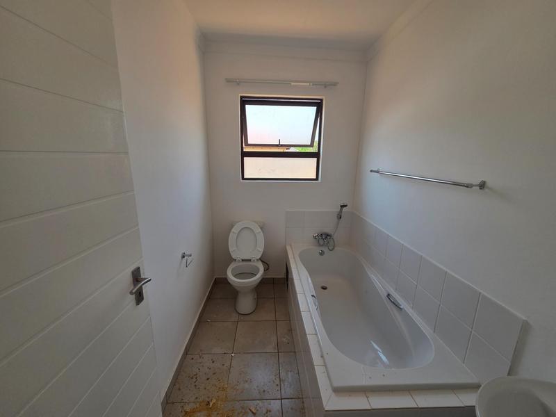 3 Bedroom Property for Sale in Windmill Park Gauteng