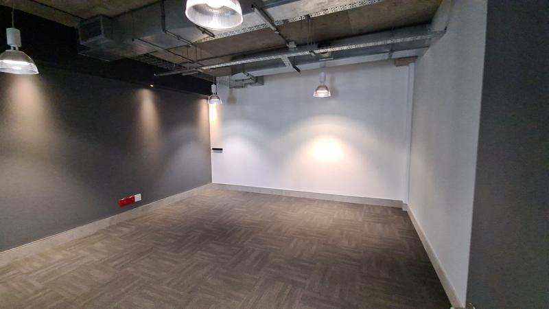 To Let commercial Property for Rent in Vorna Valley Gauteng