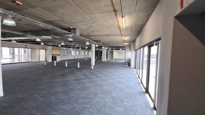 To Let commercial Property for Rent in Vorna Valley Gauteng