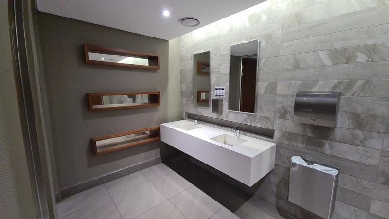 To Let commercial Property for Rent in Vorna Valley Gauteng