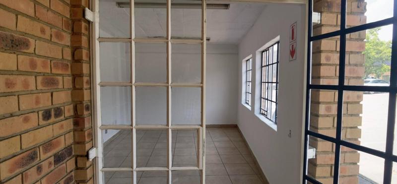 To Let commercial Property for Rent in Silvertondale Gauteng