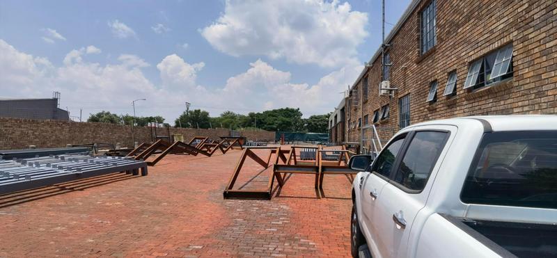 To Let commercial Property for Rent in Silvertondale Gauteng