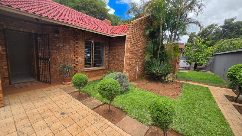 4 Bedroom Property for Sale in Doornpoort Gauteng