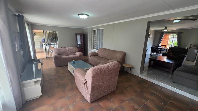 4 Bedroom Property for Sale in Doornpoort Gauteng