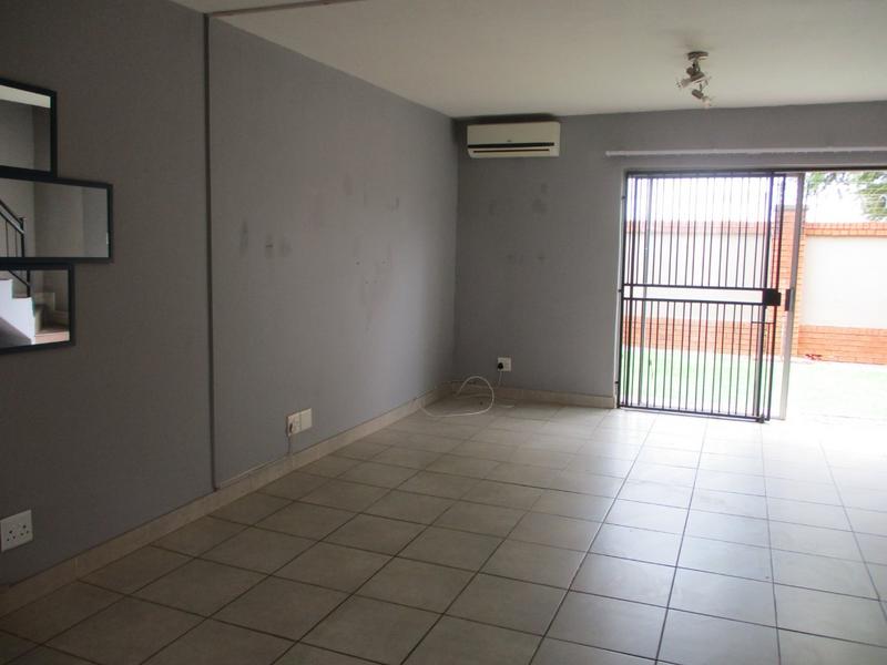 2 Bedroom Property for Sale in Montana Gauteng