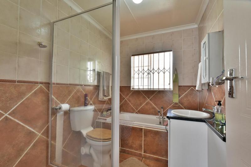 4 Bedroom Property for Sale in Randpark Ridge Gauteng