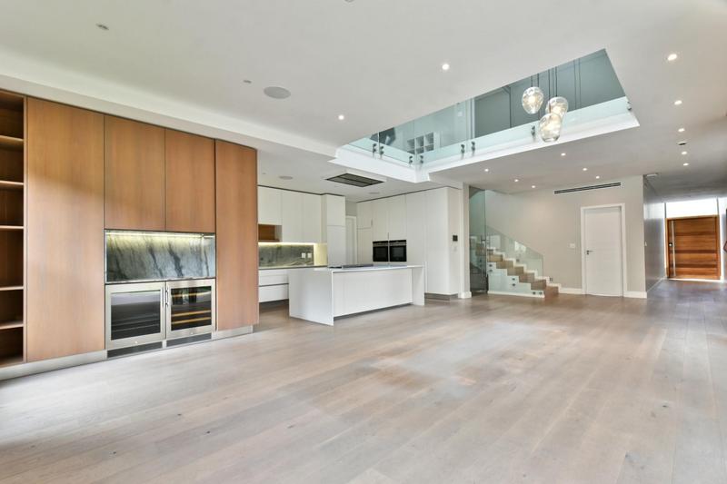 4 Bedroom Property for Sale in Morningside Gauteng