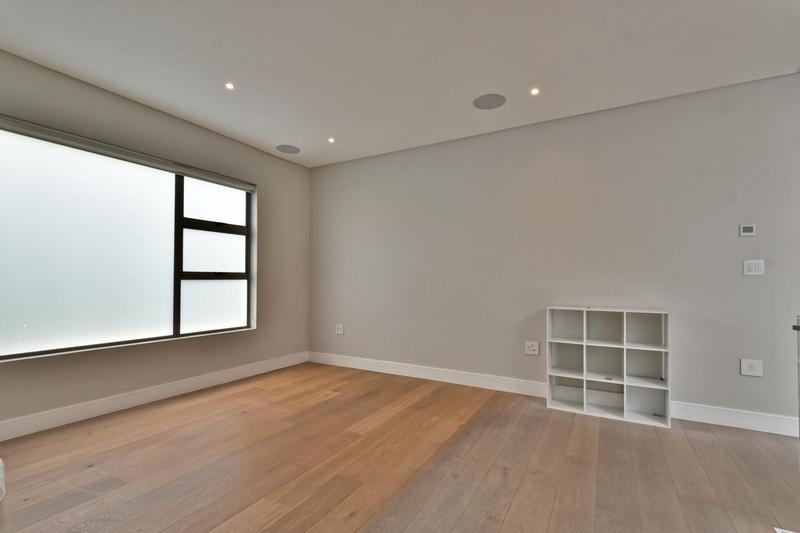 4 Bedroom Property for Sale in Morningside Gauteng