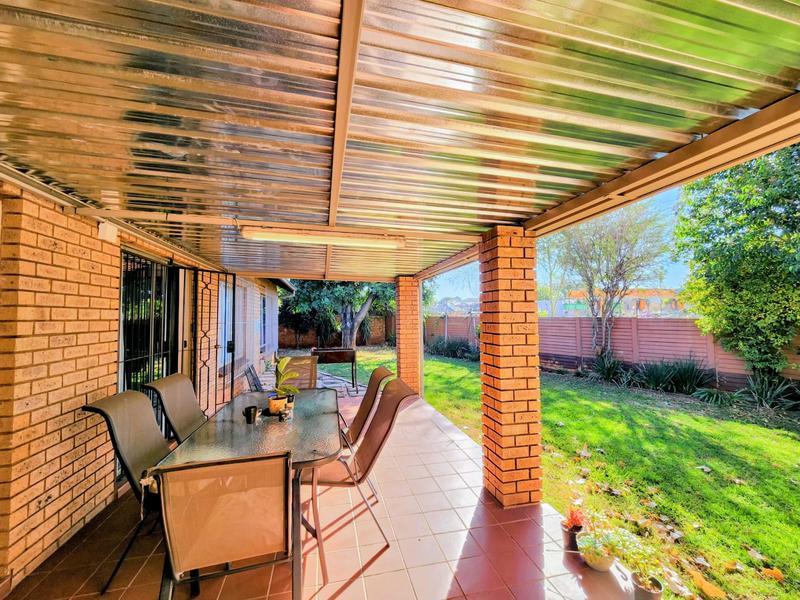 To Let 2 Bedroom Property for Rent in Doornpoort Gauteng