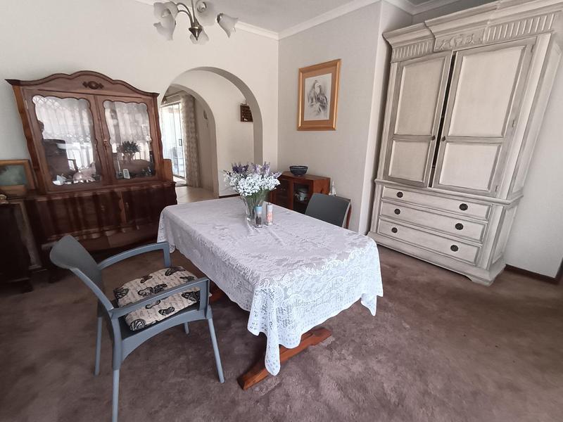 4 Bedroom Property for Sale in Sunward Park Gauteng