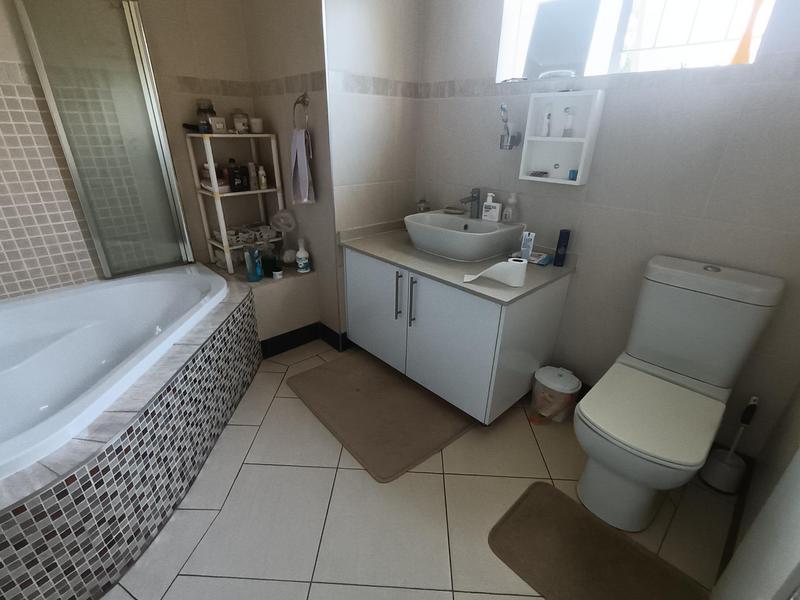4 Bedroom Property for Sale in Sunward Park Gauteng