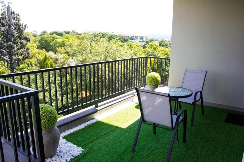 To Let 2 Bedroom Property for Rent in Sandton Central Gauteng