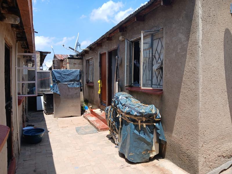 9 Bedroom Property for Sale in Olievenhoutbosch Gauteng