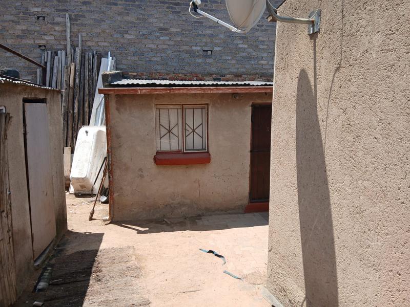 9 Bedroom Property for Sale in Olievenhoutbosch Gauteng