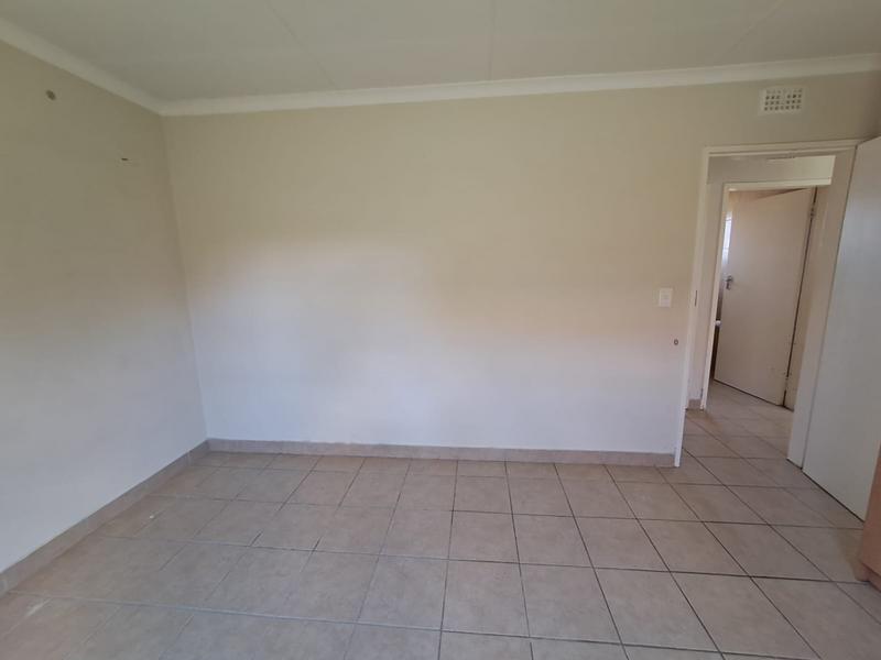 3 Bedroom Property for Sale in Olievenhoutbosch Gauteng