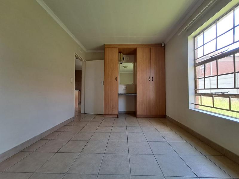 3 Bedroom Property for Sale in Olievenhoutbosch Gauteng