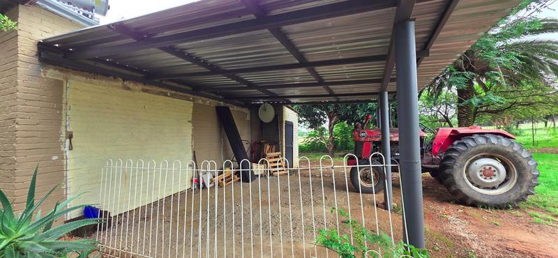 5 Bedroom Property for Sale in Muldersdrift Gauteng