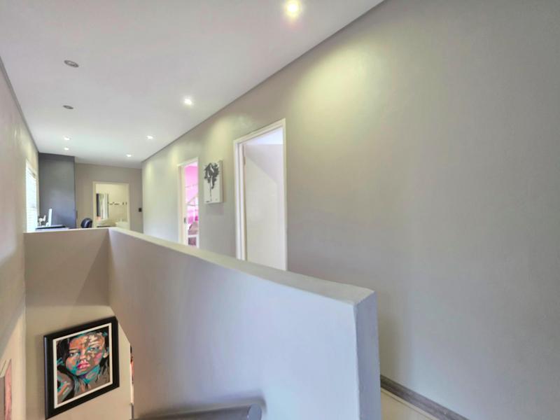 3 Bedroom Property for Sale in Honeydew Ridge Gauteng