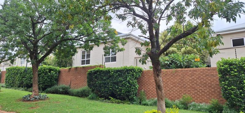 3 Bedroom Property for Sale in Nieuw Muckleneuk Gauteng