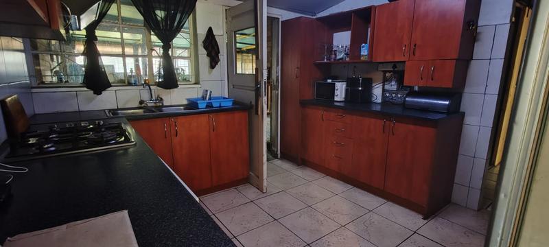 4 Bedroom Property for Sale in Danville Gauteng