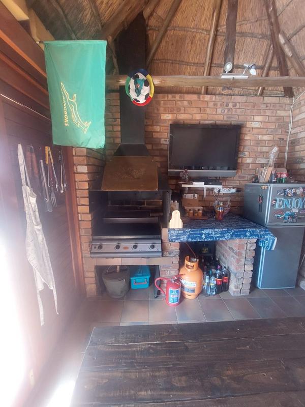 5 Bedroom Property for Sale in Greenhills Gauteng