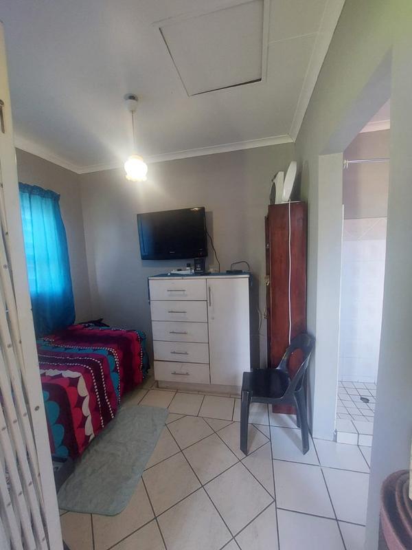 5 Bedroom Property for Sale in Greenhills Gauteng