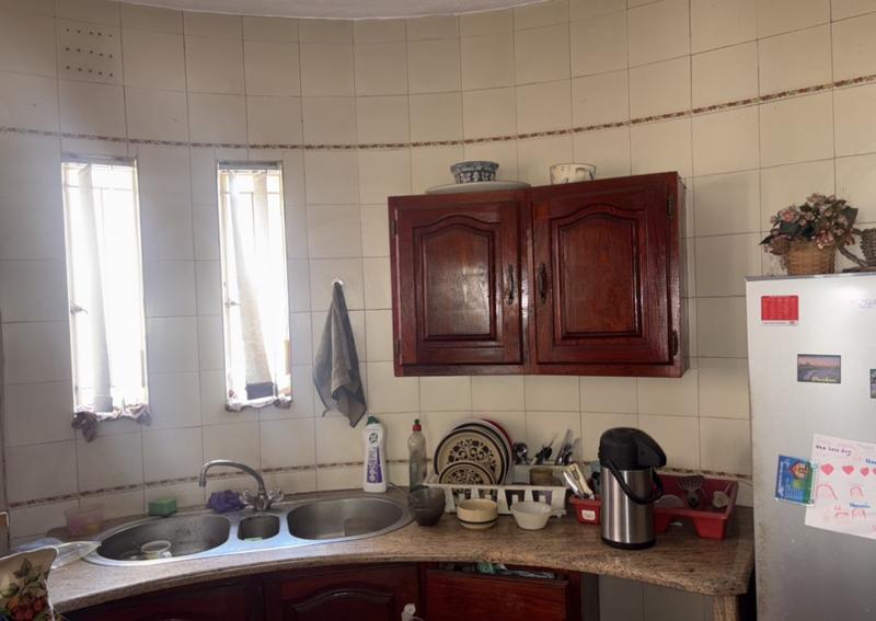 3 Bedroom Property for Sale in Corlett Gardens Gauteng