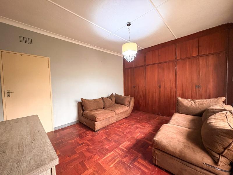 4 Bedroom Property for Sale in Wannenburghoogte Gauteng