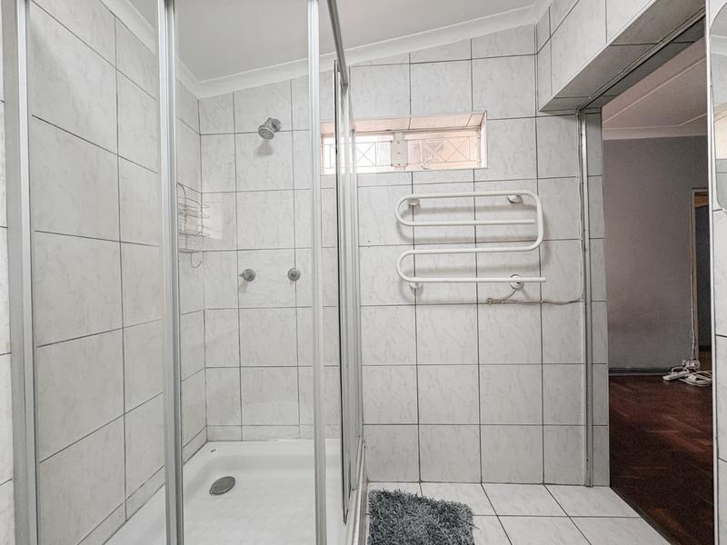 4 Bedroom Property for Sale in Wannenburghoogte Gauteng