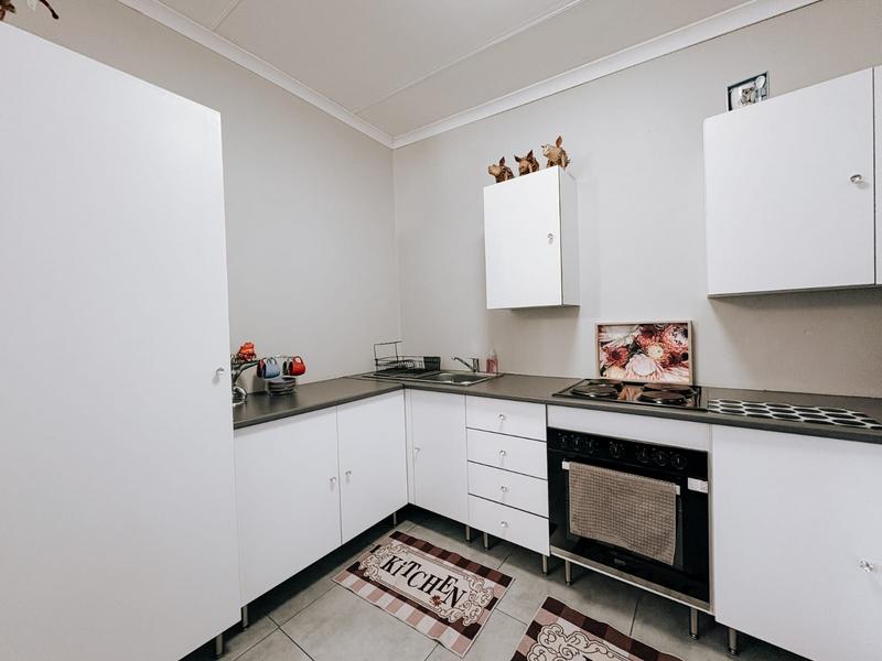 4 Bedroom Property for Sale in Wannenburghoogte Gauteng