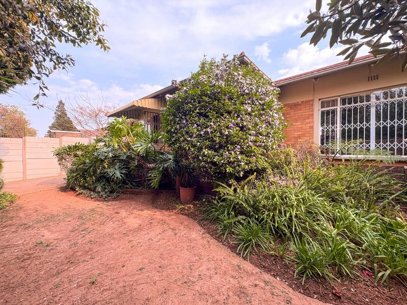 4 Bedroom Property for Sale in Wannenburghoogte Gauteng