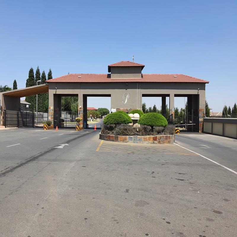 To Let 3 Bedroom Property for Rent in Parkrand Gauteng